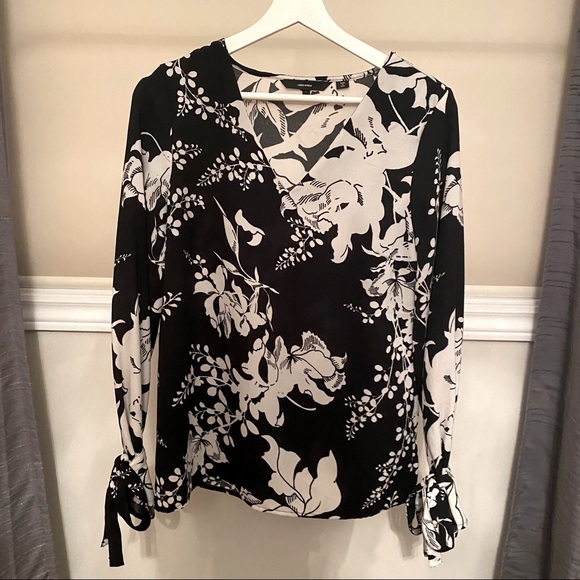 VERO MODA Floral Blouse - Picture 2 of 4